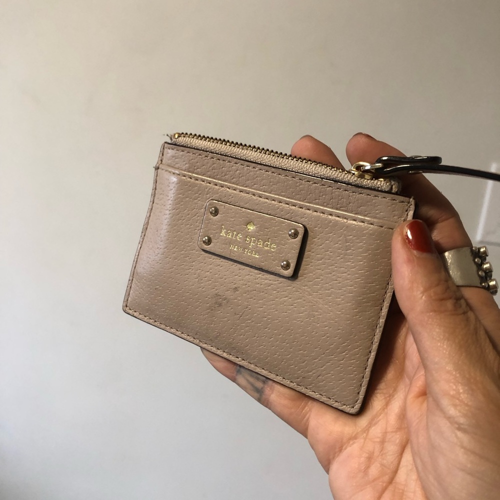 kate spade beige/taupe leather card holder with gold hardware